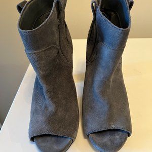 Vince Cumuto Ankle Boots - Women's Size 8